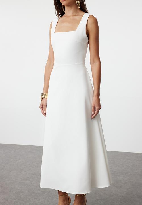 Trendyol - A-Cut Woven Wedding/Marriage Elegant Evening Dress - White