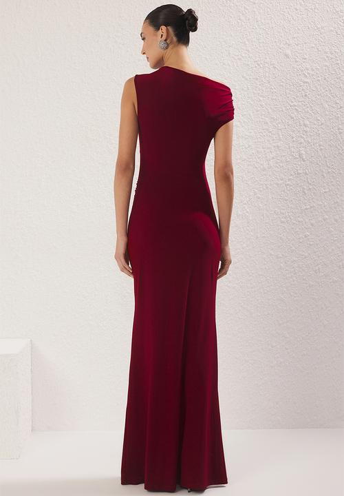 Trendyol - Stone Accessory Woven Maxi Evening Dress - burgundy