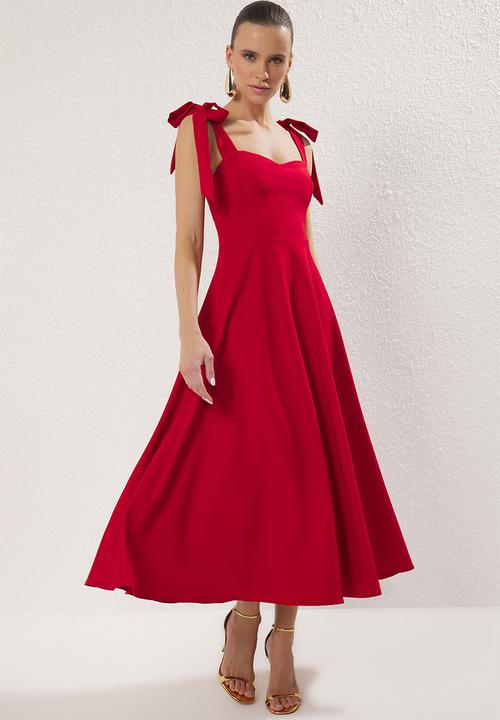 Trendyol - A-Line Strap Detailed Woven Midi Chic Evening Prom Dress - Red