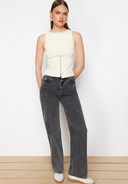Trendyol - Buttoned fitted stretchy knitted blouse - stone