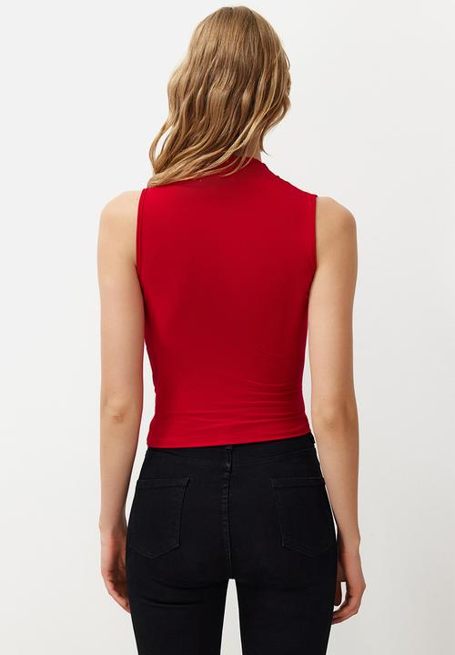 Trendyol - Gathered, fitted, stretchy knitted top - red