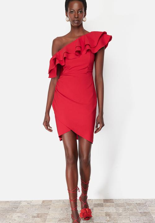 Trendyol - Single Sleeve Ruffle Woven Short Elegant Evening Night Graduation Dress - Red