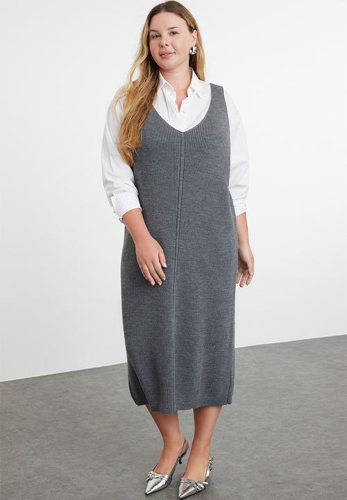 Trendyol - Gilet midi length knit dress - anthracite