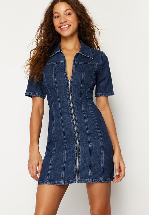 Trendyol - Zippered Fitted Mini Denim Dress - Dark blue
