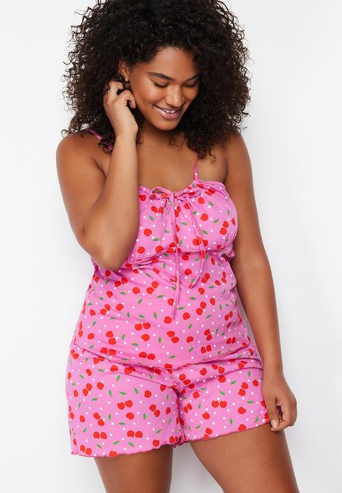 Trendyol - Patterned Knitted Pajama Set - Multicolored Cherry 