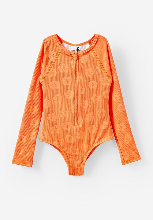 Cotton On - Lydia low bow one piece - mandarin/hibiscus crinkle