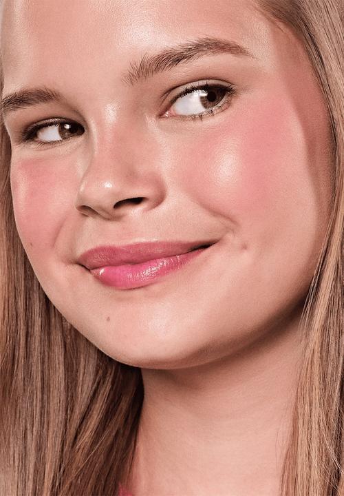 essence - Soft Touch Bouncy Blush - 40 Roses In Berry