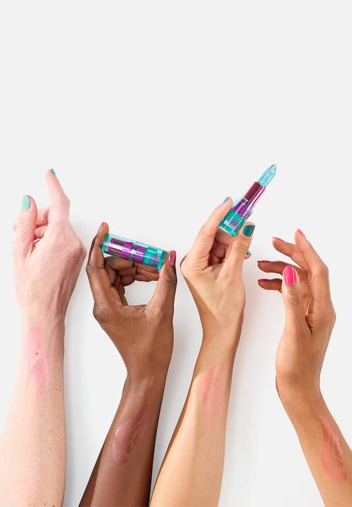 essence - Aqua Jelly Colour Changing Lipstick