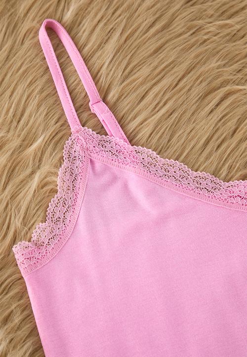 Trendyol - Pink Lace Rope Strap Viscose Shorts Knitted Pajama Set