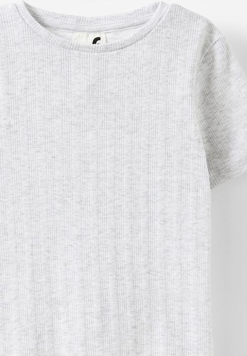 Cotton On - Raya baby tee - snow marle