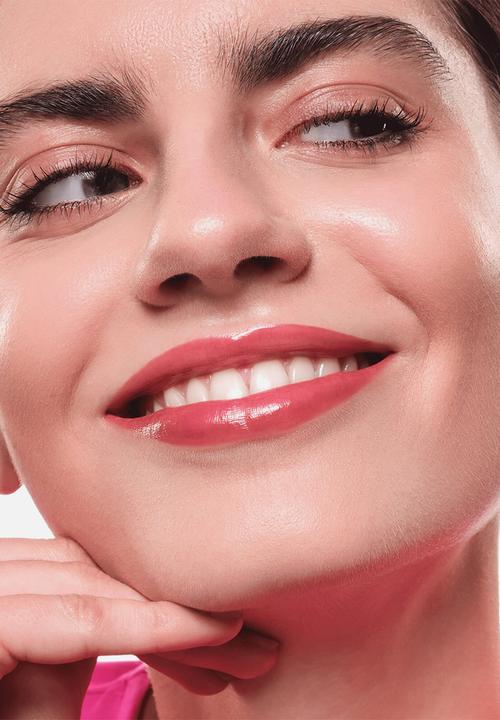 essence - Hydra Kiss Lip Tint - 01 Blushing Nude