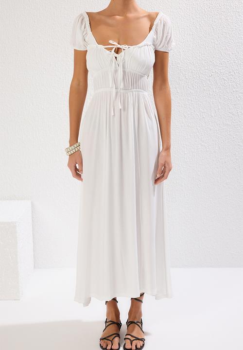 Trendyol - Maxi Woven Gypsy Detail - White