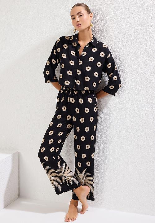Trendyol - Tropical Patterned Shirt Trousers Beach Set