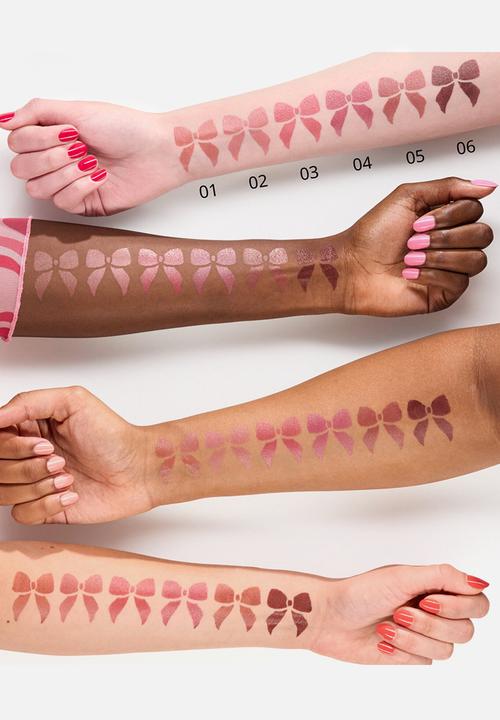 essence - Satin GLOW Luminous Shine Lipstick - 06 Deja-brew