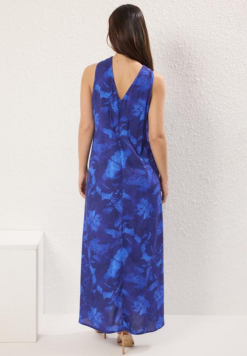 Trendyol - Floral Patterned Maxi Woven Dress - Navy blue