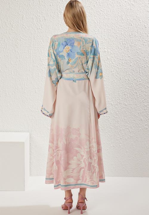 Trendyol - Spanish Sleeve Belted Patterned Woven Dress - Pink