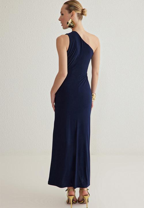 Trendyol - Accessory Detailed Knitted Long Elegant Evening Dress - Navy blue