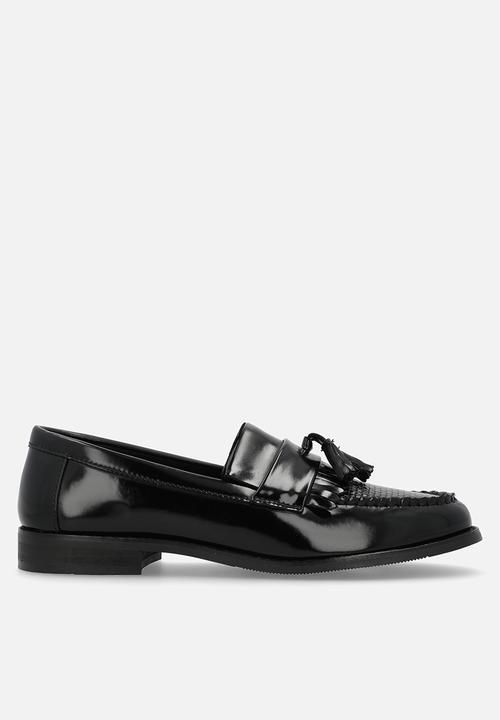 PC - Tassel basket weave loafer  - black