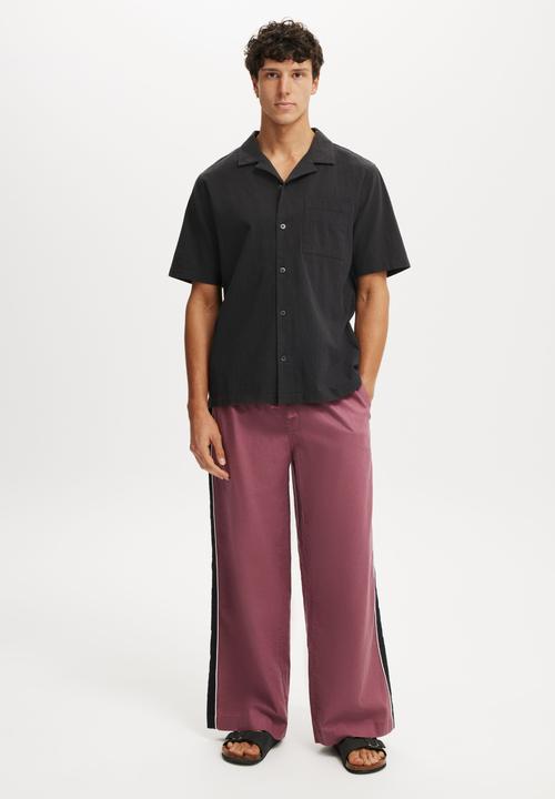 Cotton On - Riviera Short Sleeve Shirt - Faded Black
