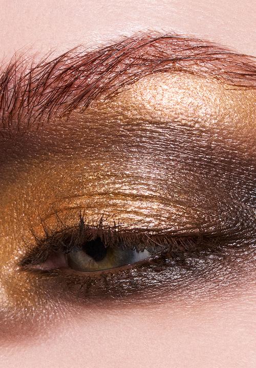 MAC - DAZZLE Metallic Single Eye Shadow Compact - Object D'Art