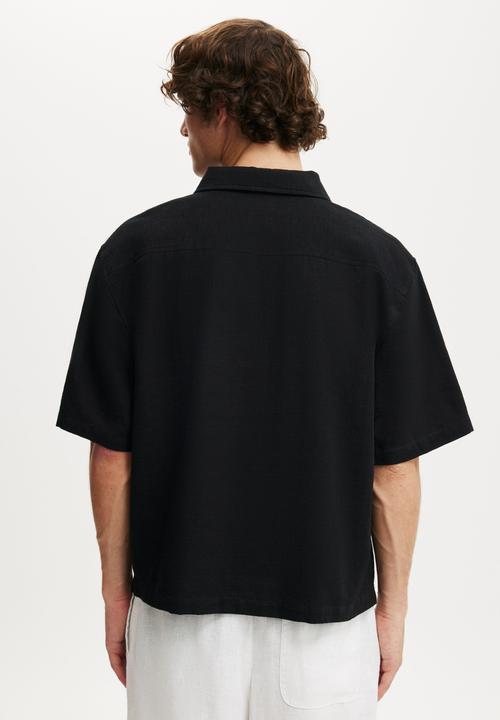 Cotton On - Ventura Short Sleeve Shirt - Black