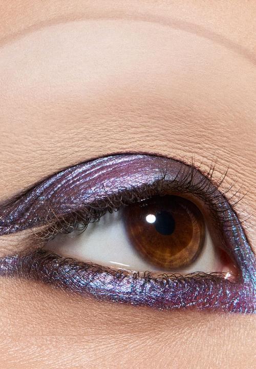 MAC - DAZZLE Multichrome Single Eye Shadow Compact - Ethereal