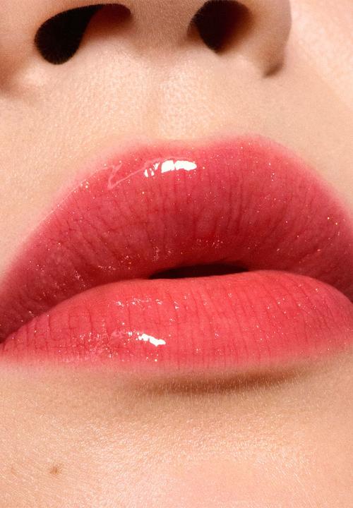 MAC - Presents and Future Blowing Air Kisses Glossy Lips Duo