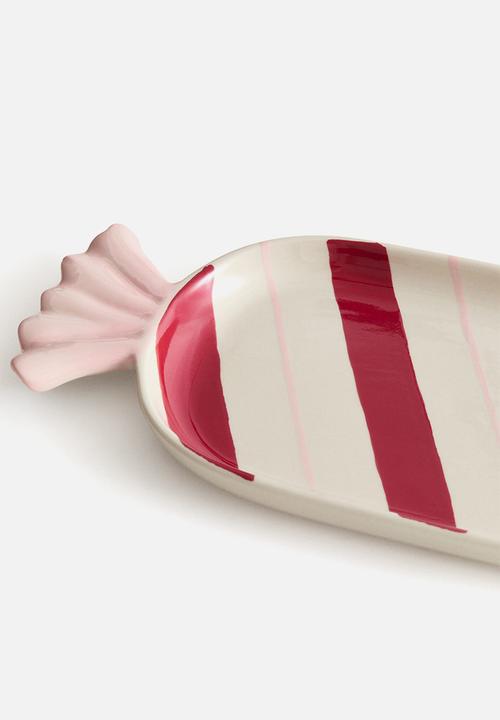 H&M - Figurative stoneware serving plate - red wrapped sweet 
