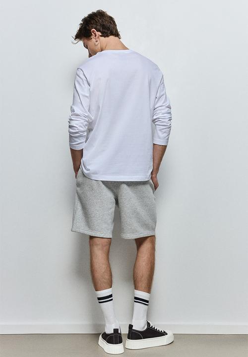 H&M - Regular fit sweatshorts - light grey marl 