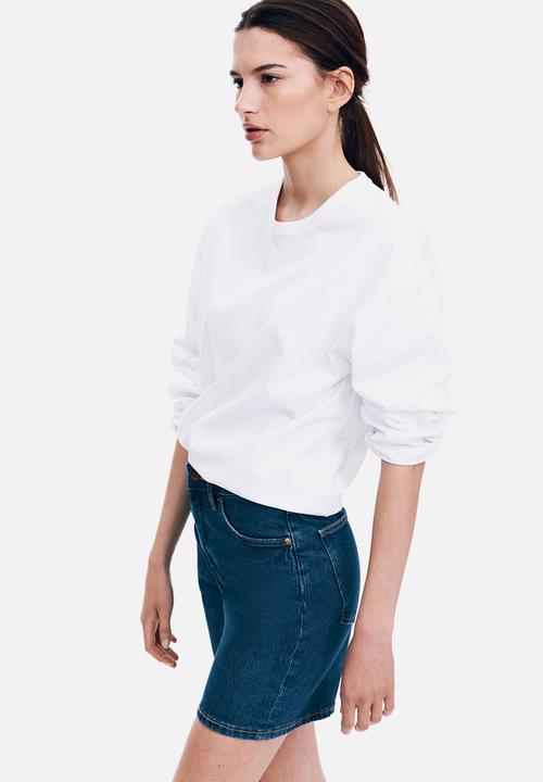 H&M - High-waisted denim shorts - denim blue