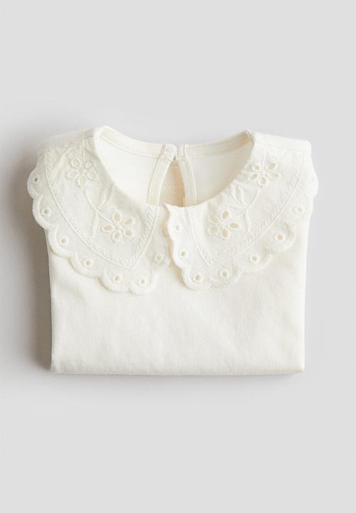 H&M - Broderie-anglaise-collared top - cream