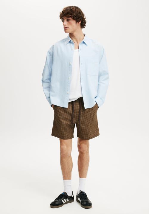 Cotton On - Easy Short - Brown Seersucker Check