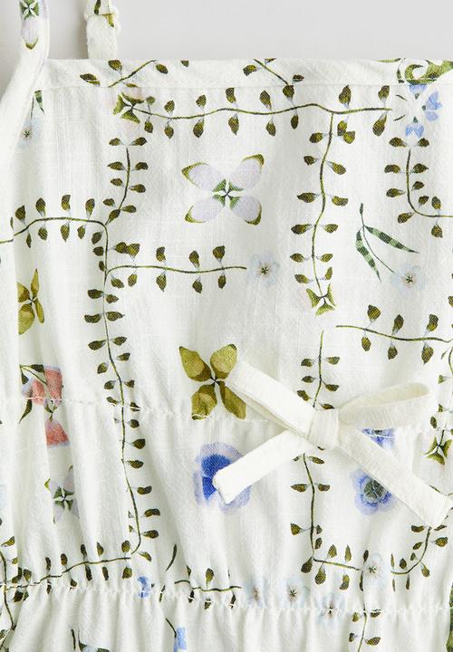 H&M - Smocked strappy top - white floral 