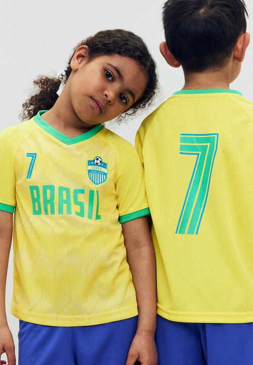 H&M - Football set - yellow brasil