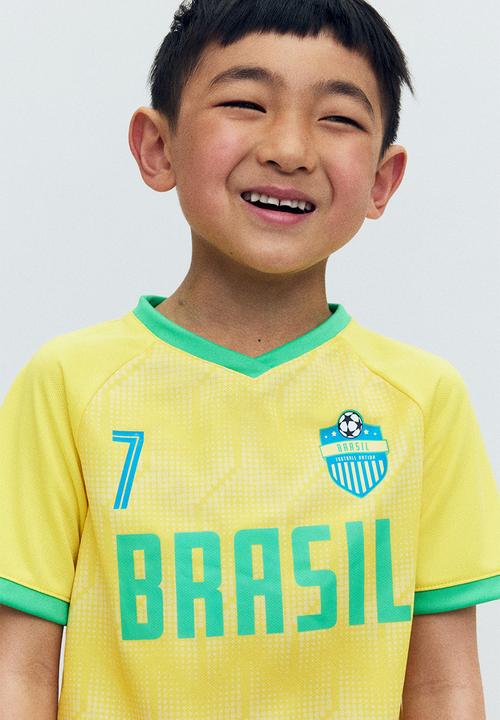 H&M - Football set - yellow brasil