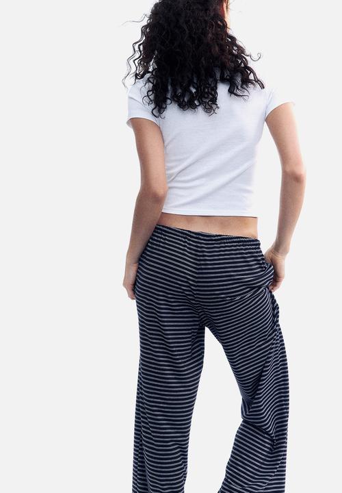 H&M - Straight drawstring trousers - navy blue/white striped