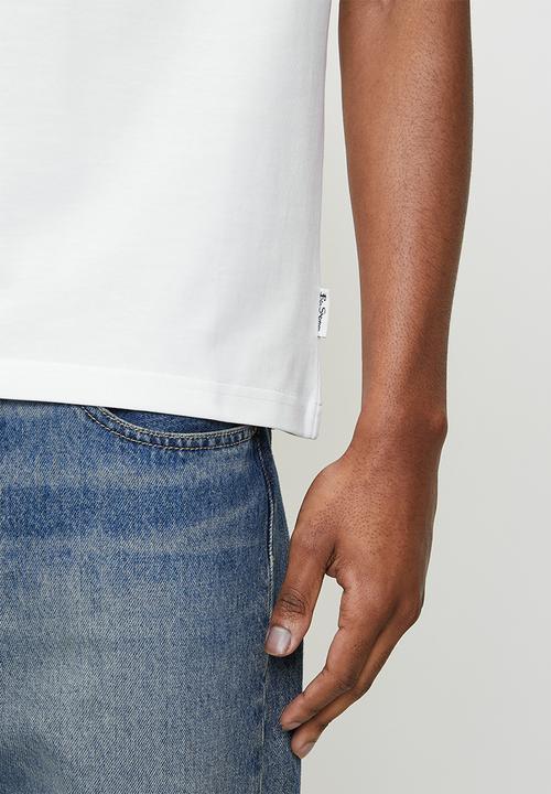 Ben Sherman - Trio Bears Embossed Tee Shirt - White