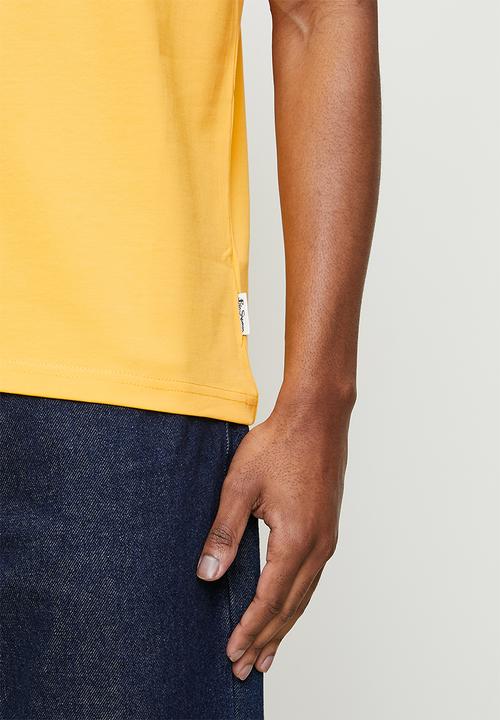 Ben Sherman - Trio Bears Embossed Tee Shirt - Banana