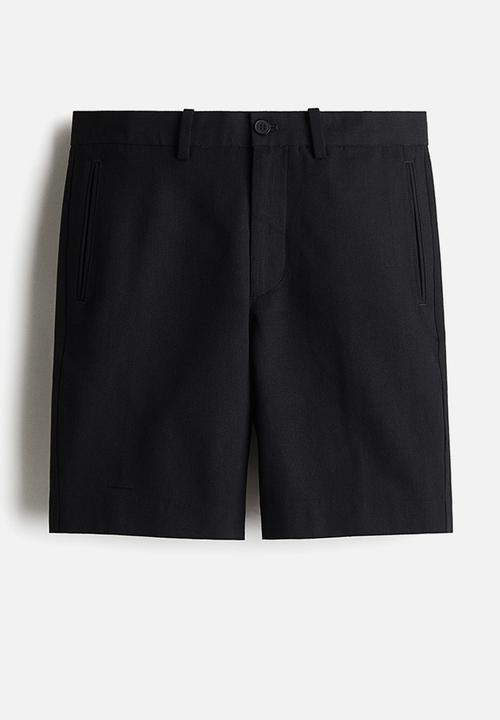 H&M - Regular fit lyocell-blend chino shorts - black