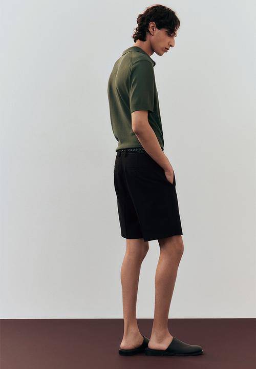 H&M - Regular fit lyocell-blend chino shorts - black