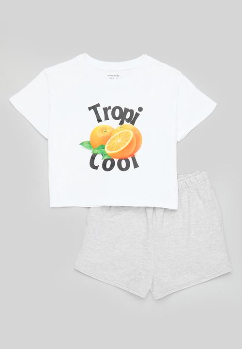 Pop Candy - Tropi cool placement print tee with shorts - white/grey