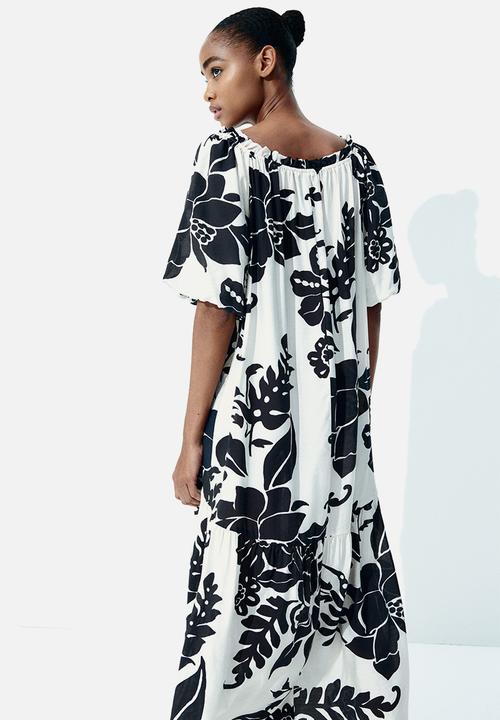 H&M - Drawstring-detail dress - white/black floral 