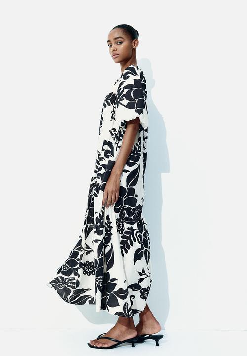 H&M - Drawstring-detail dress - white/black floral 