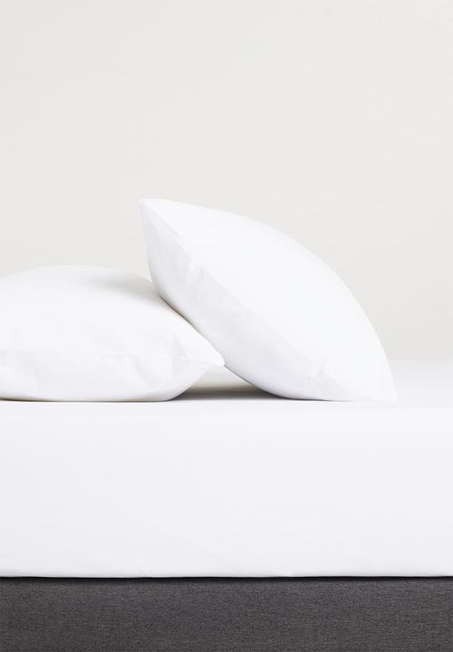 Sixth Floor - Polycotton bedding pack - white