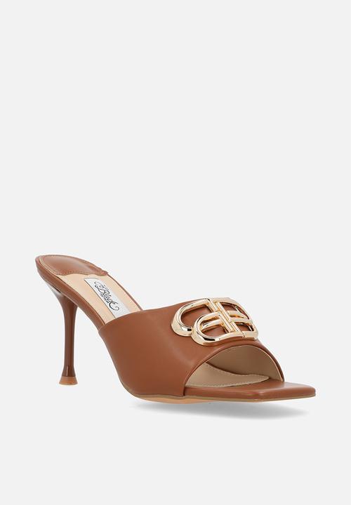 Miss Black - Chanel 3 mule heel - tan