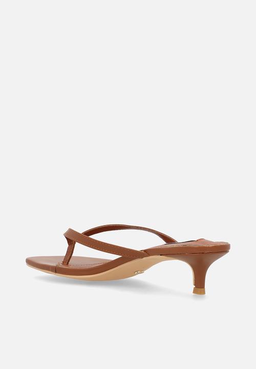 Miss Black - Haze 1 kitten heel - tan