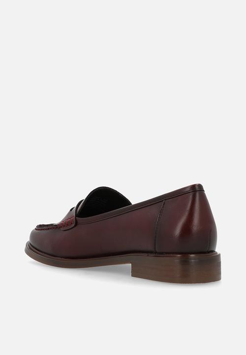 Miss Black - Sasko 1 pennymoc shoe - burgundy
