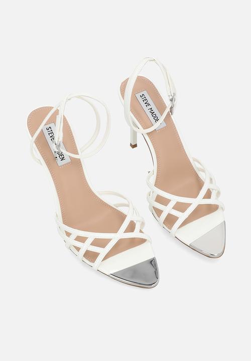 Steve Madden - Peepshow heel - wht patent