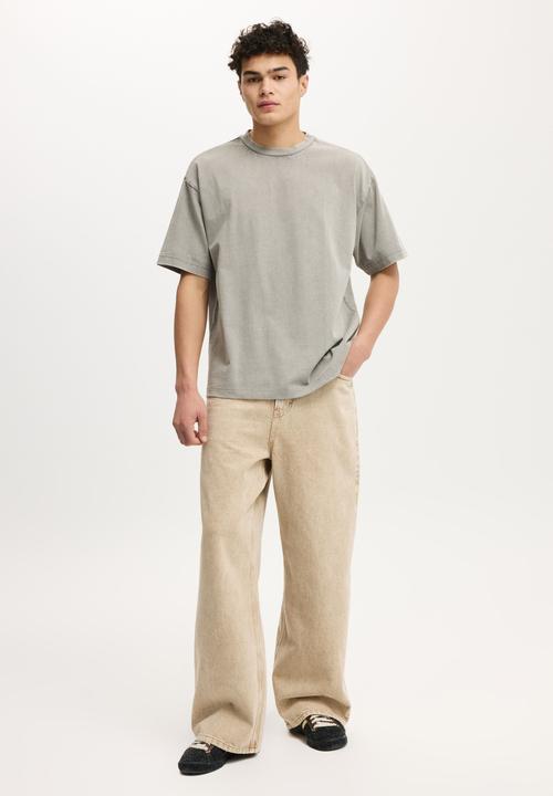 Cotton On - Box Fit T-shirt - Slate Stone Wash