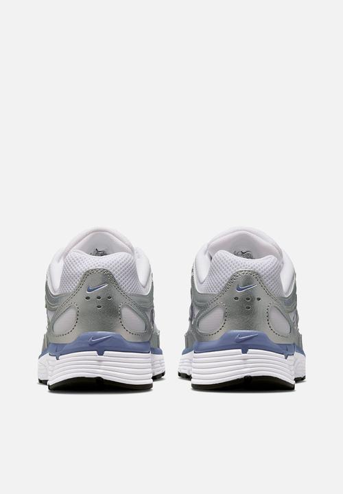 Nike - P-6000